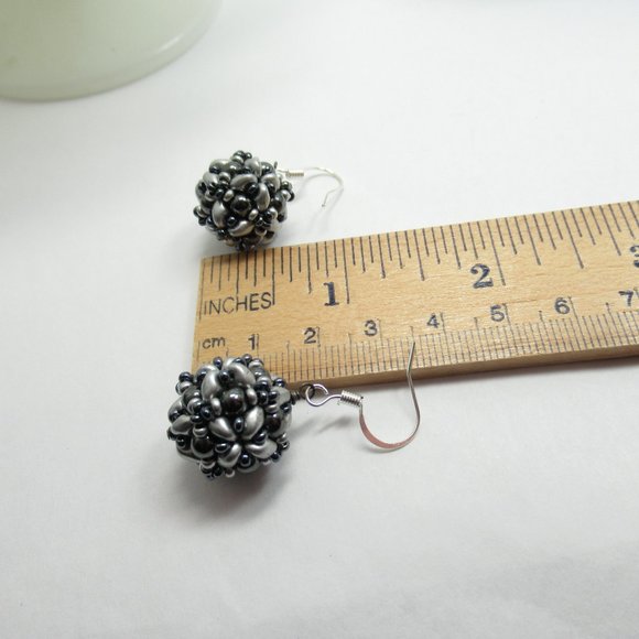Handwoven earrings - Picture 9 of 9